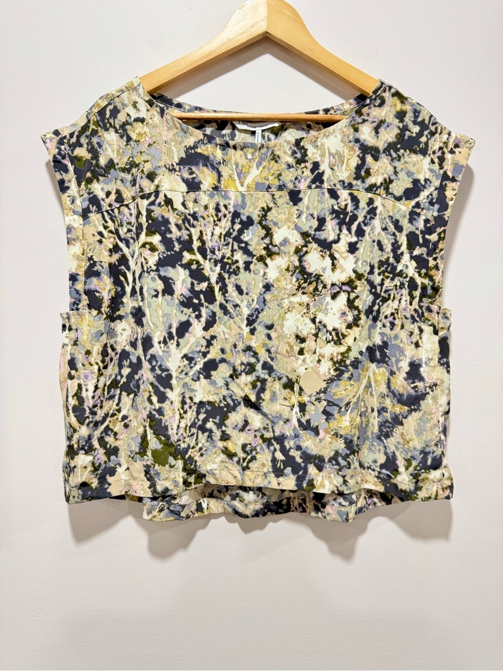 French Connection Abstract Marble Camo Print Boxy Cap Sleeve Blouse Size XL